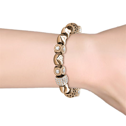 Spécial Saint Valentin : Bracelet Charme plaqué or 18 carats orné de 48 cristaux Swarovski® - Livraison offerte